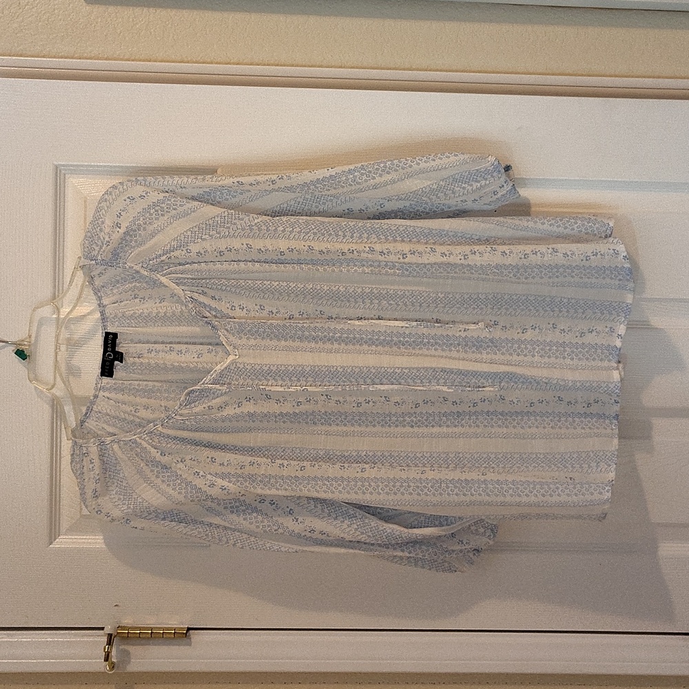 Fred David Light Blue and White Patterned Blouse